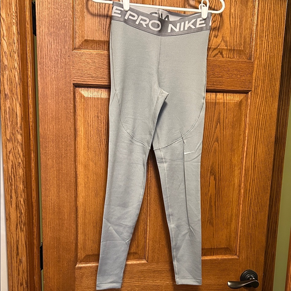 Nike Pro Gray Leggings